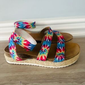 Steve Madden Kimmie, espadrille platform sandals.